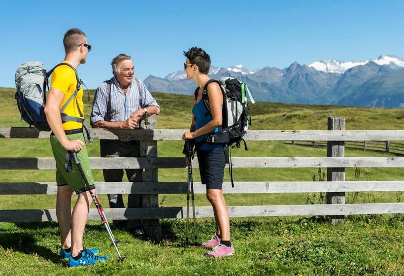 בית מלון כפרי Kristall