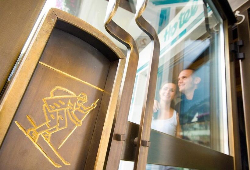 Отель Kristiania Small Dolomites