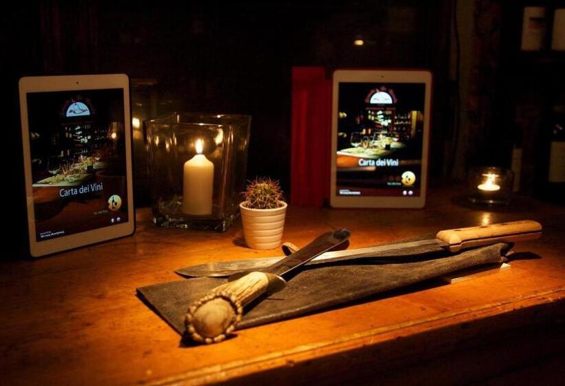 酒店 La Bussola Da Gino