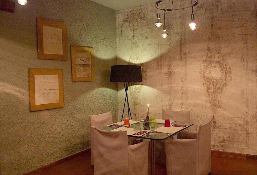 酒店 La Bussola Da Gino