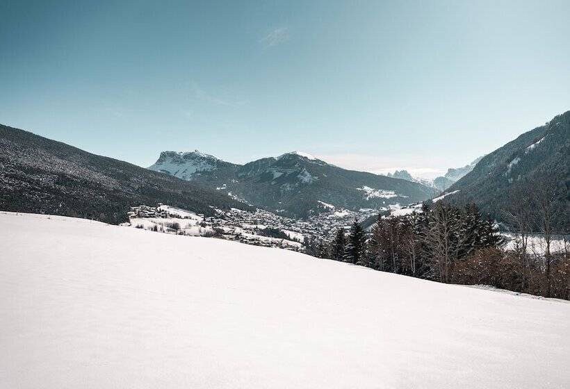 Отель La Cort My Dollhouse Adults Only