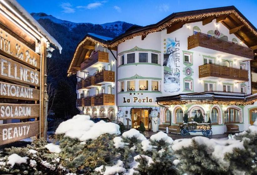 ホテル La Perla