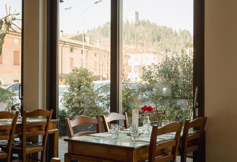 ホテル Locanda Avanguardia