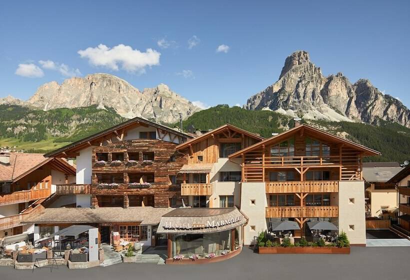 ホテル Marmolada
