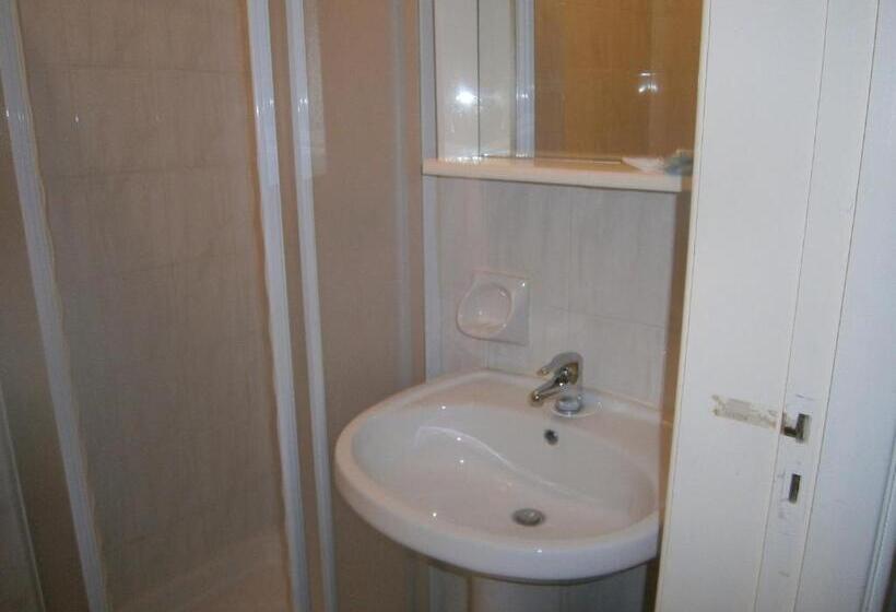 ホテル Milanesina