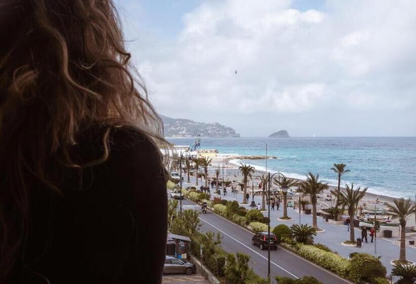 בית מלון כפרי Miramare