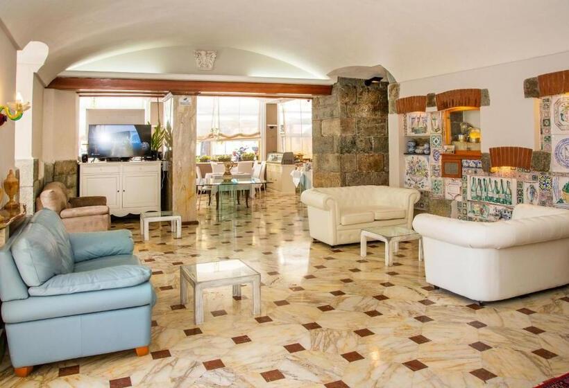 בית מלון כפרי Miramare