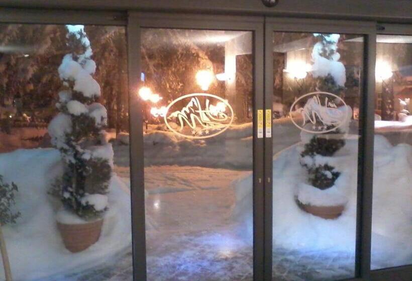 בית מלון כפרי Miravalle 2000