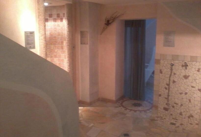 בית מלון כפרי Miravalle 2000