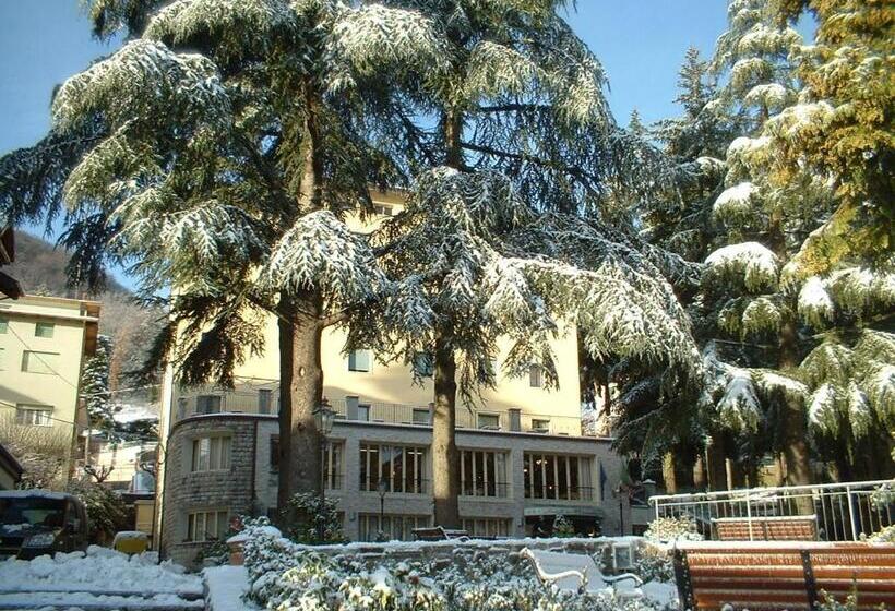 בית מלון כפרי Miravalle 2000