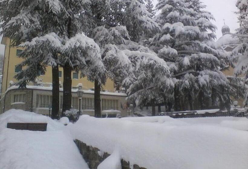 בית מלון כפרי Miravalle 2000