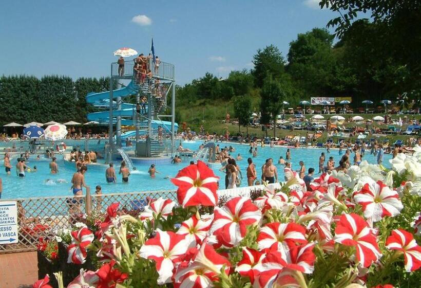 בית מלון כפרי Miravalle 2000