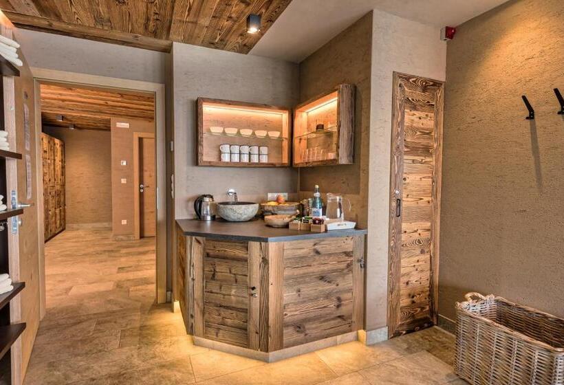 Отель Mountain Lodge Prennanger