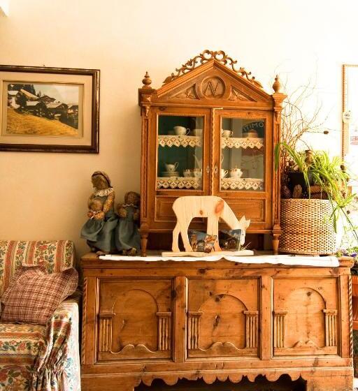 בית מלון כפרי Pension Enzian