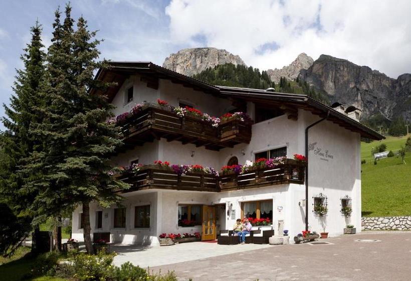 Отель Pensione Erica