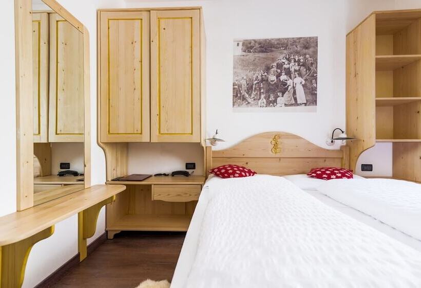 בית מלון כפרי Pezzotti