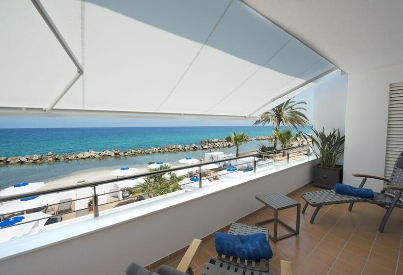 Отель Piccolo Grand