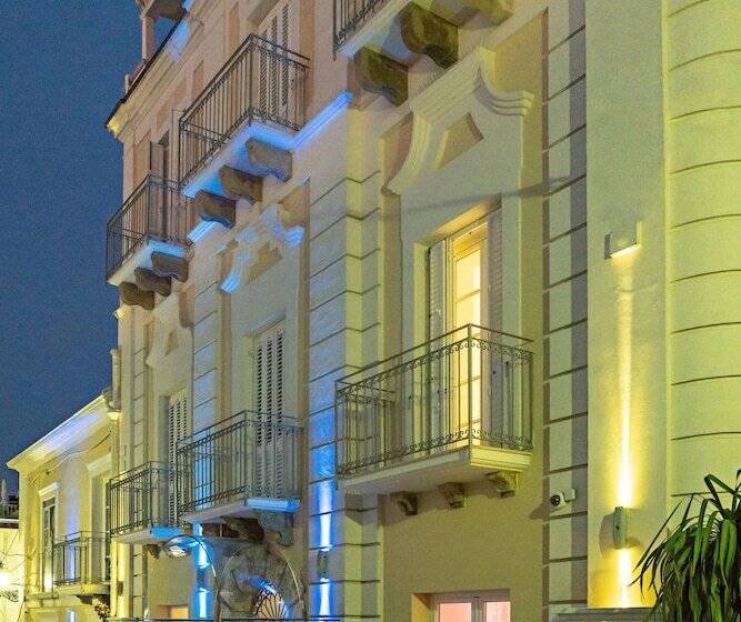 Отель Piccolo Grand