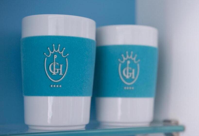 Отель Piccolo Grand