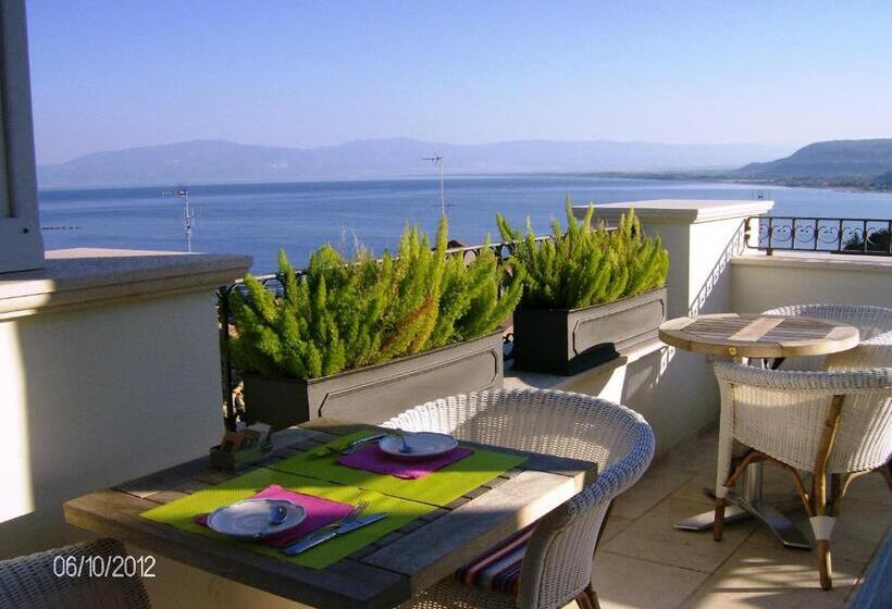 Отель Piccolo Grand