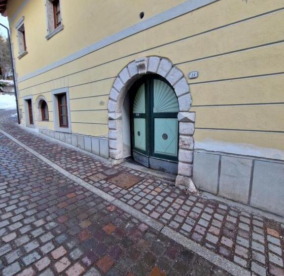 ホテル Raibl E Appartamenti