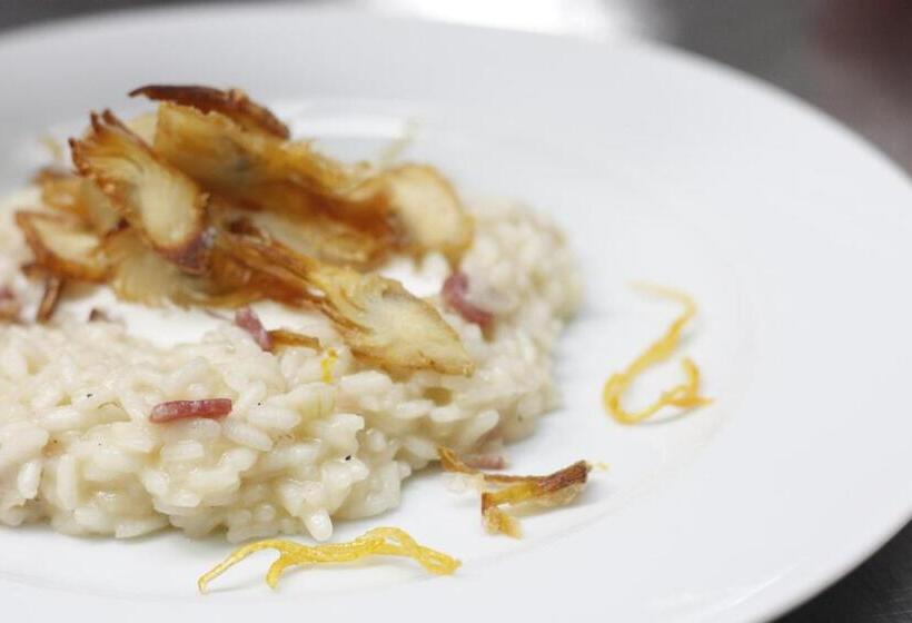 ホテル Relais Reggia Domizia