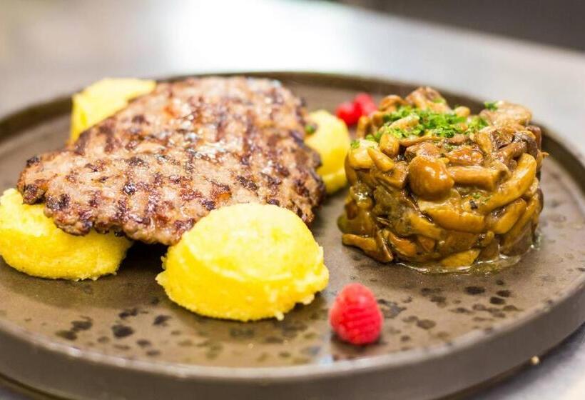 Отель & Ristorante Baita Dovich