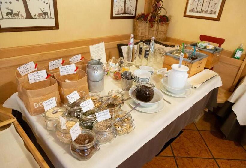 Отель & Ristorante Baita Dovich