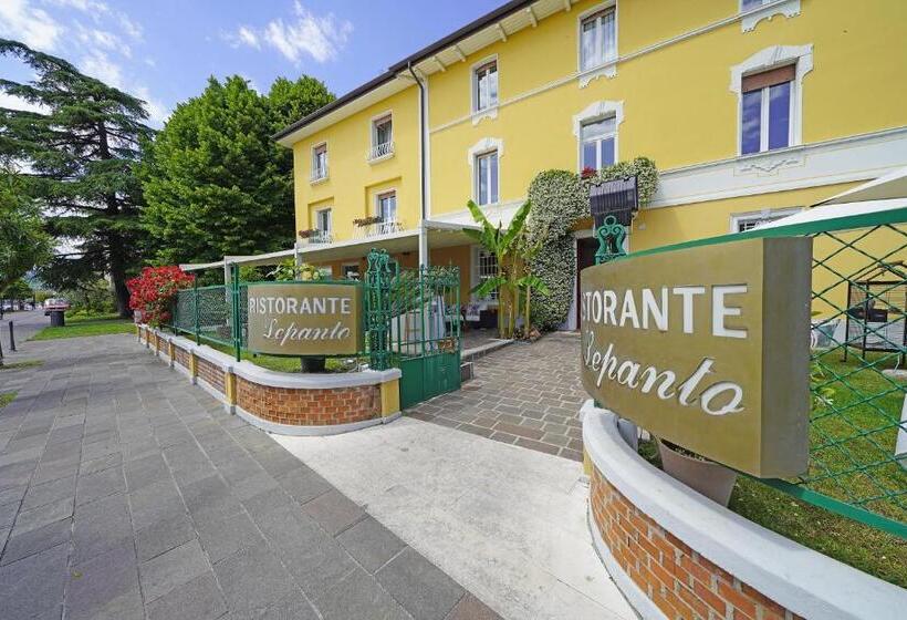 호텔 Ristorante Lepanto