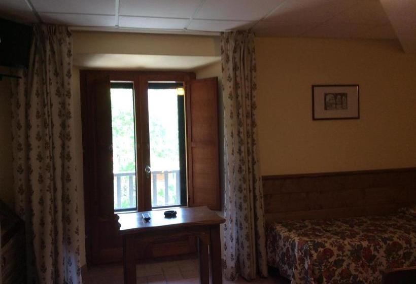 هتل Ristorante Regina