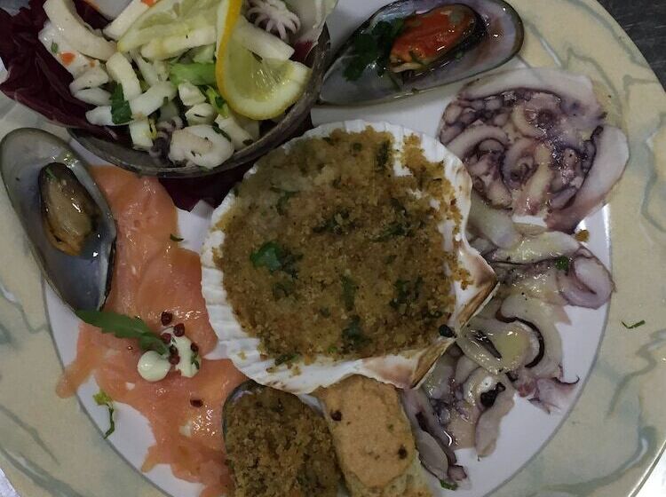 בית מלון כפרי Ristorante Supersonik