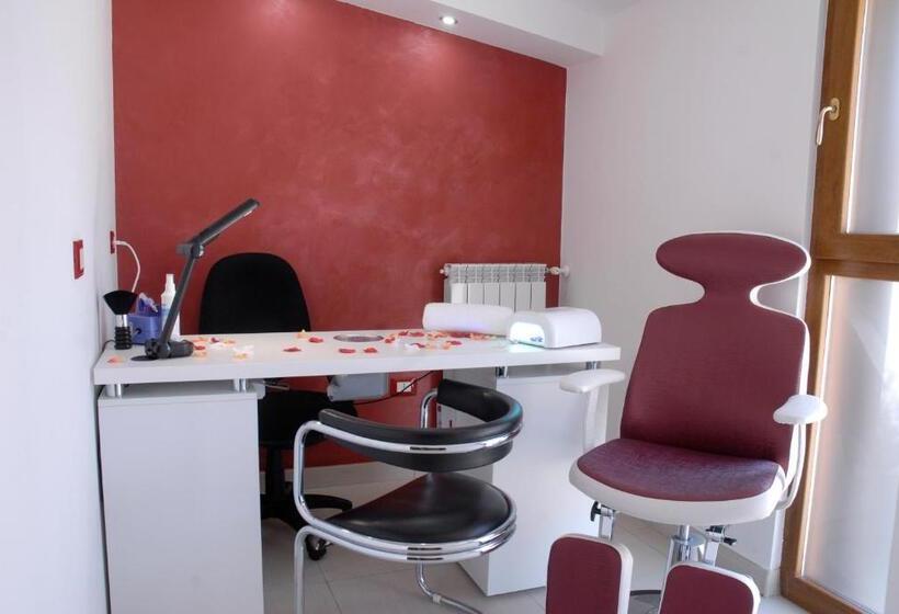 בית מלון כפרי Ristorante Supersonik