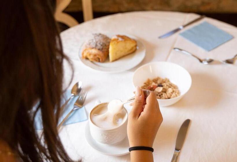 Отель Ristorante Vecchia Vibo