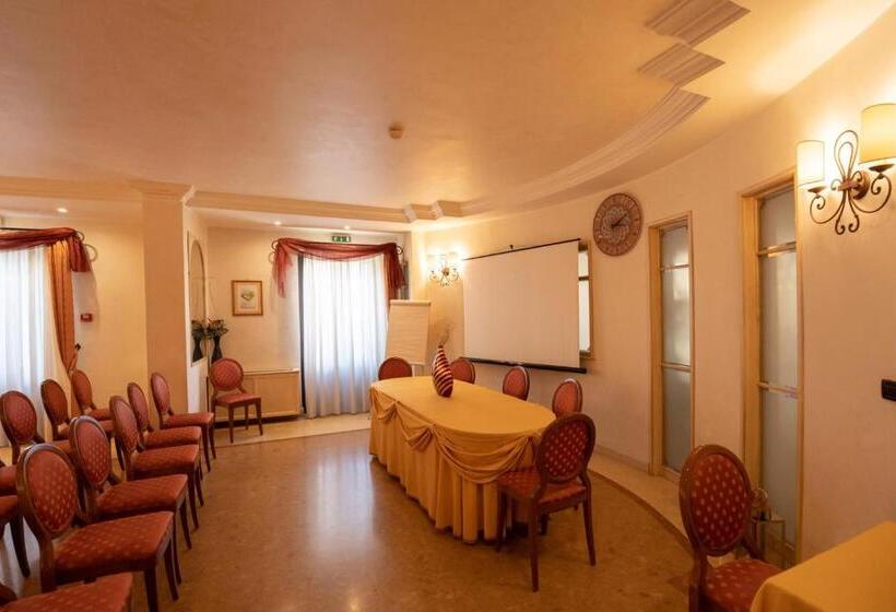 Отель Ristorante Vecchia Vibo