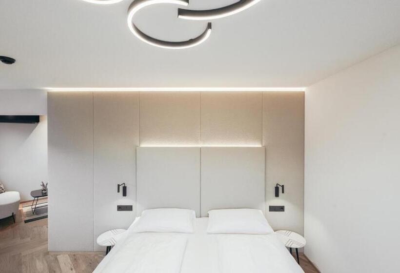 בית מלון כפרי Soley Suites   Adults Only