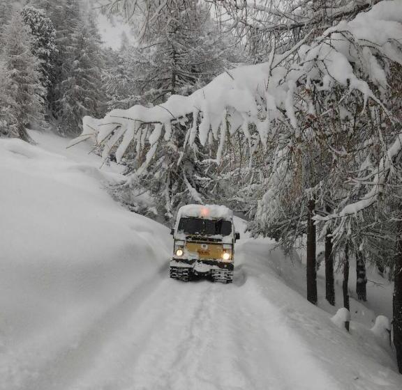 ホテル Stadel Soussun