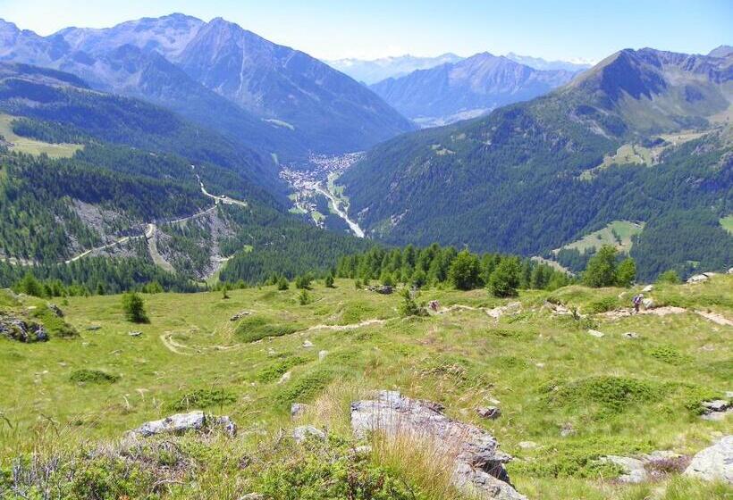 ホテル Stadel Soussun