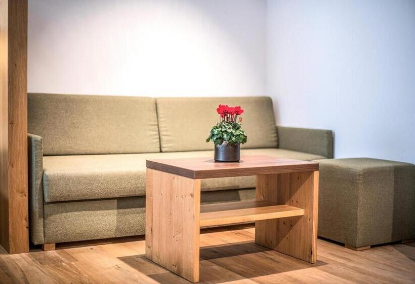 בית מלון כפרי Sterzinger Moos