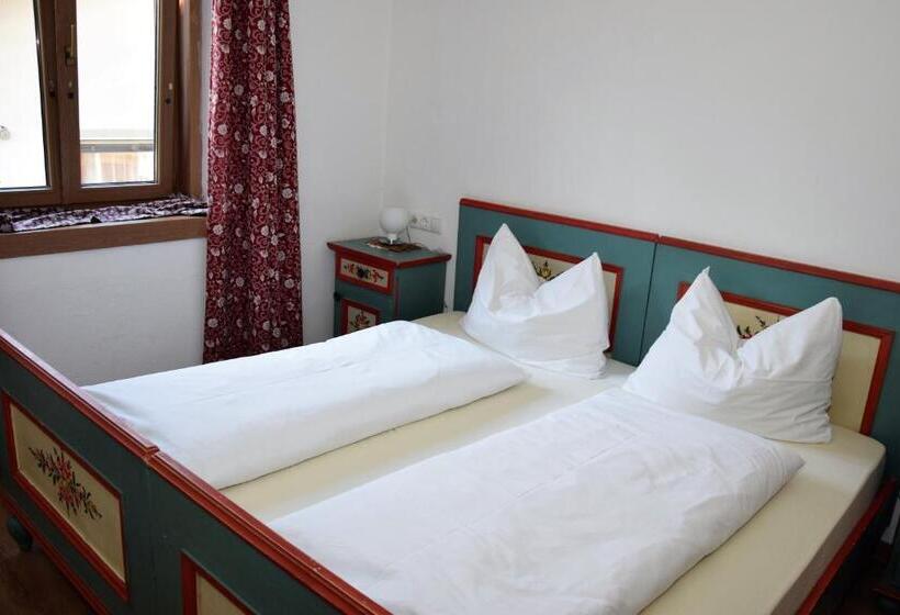 בית מלון כפרי Gasthof Sterzingerhof