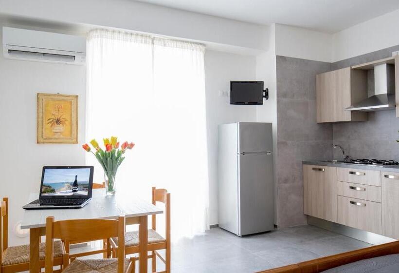 هتل Svevo Sea House