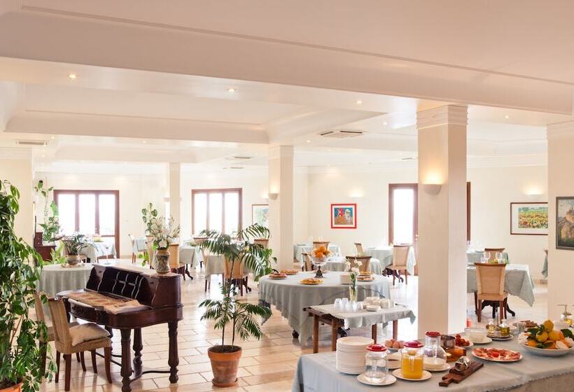 فندق Torre Bennistra