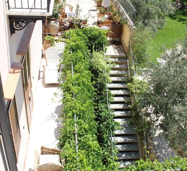 فندق Torre Bennistra