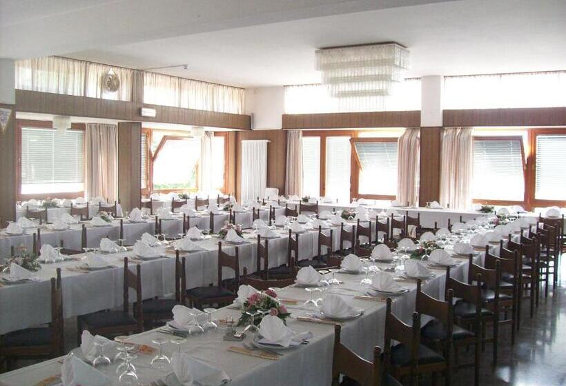 فندق Valle Intelvi