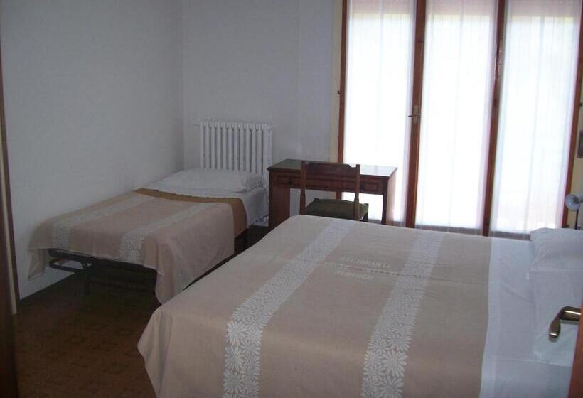 فندق Valle Intelvi