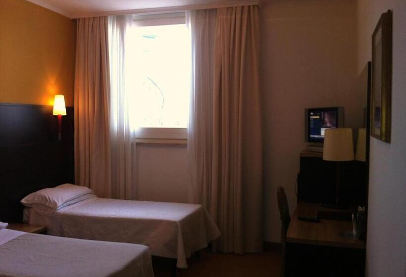 فندق Villa Alessandra