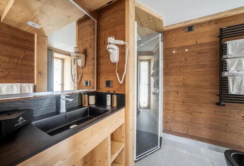 ホテル Villa Alpina S