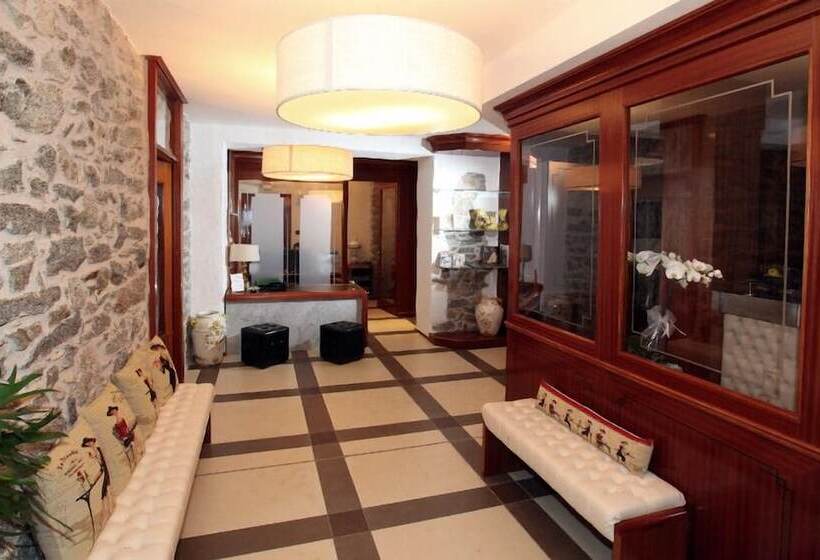 酒店 Villa Madonna