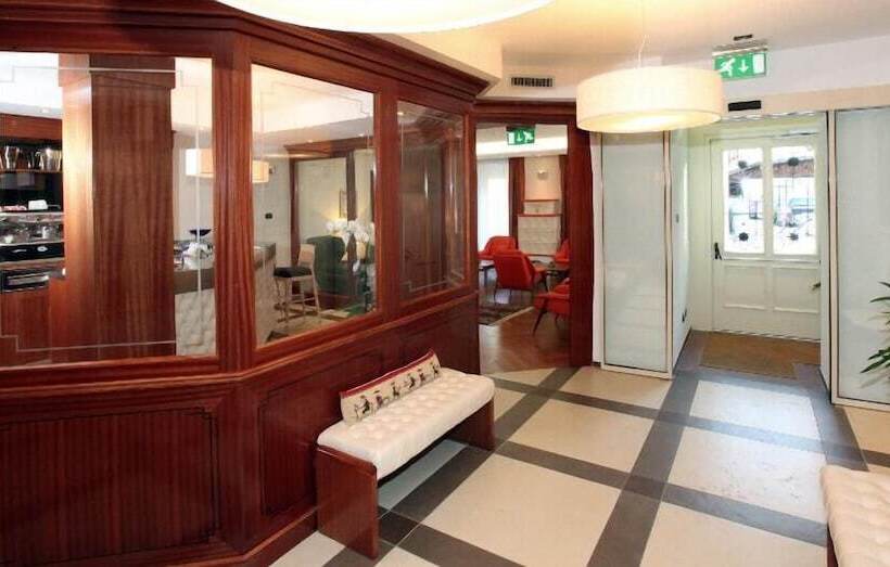 酒店 Villa Madonna