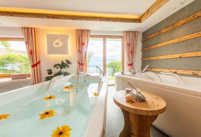 Panoramahotel Watles