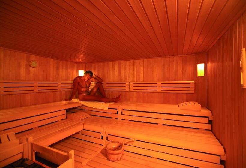 Parkhotel Plauserhof